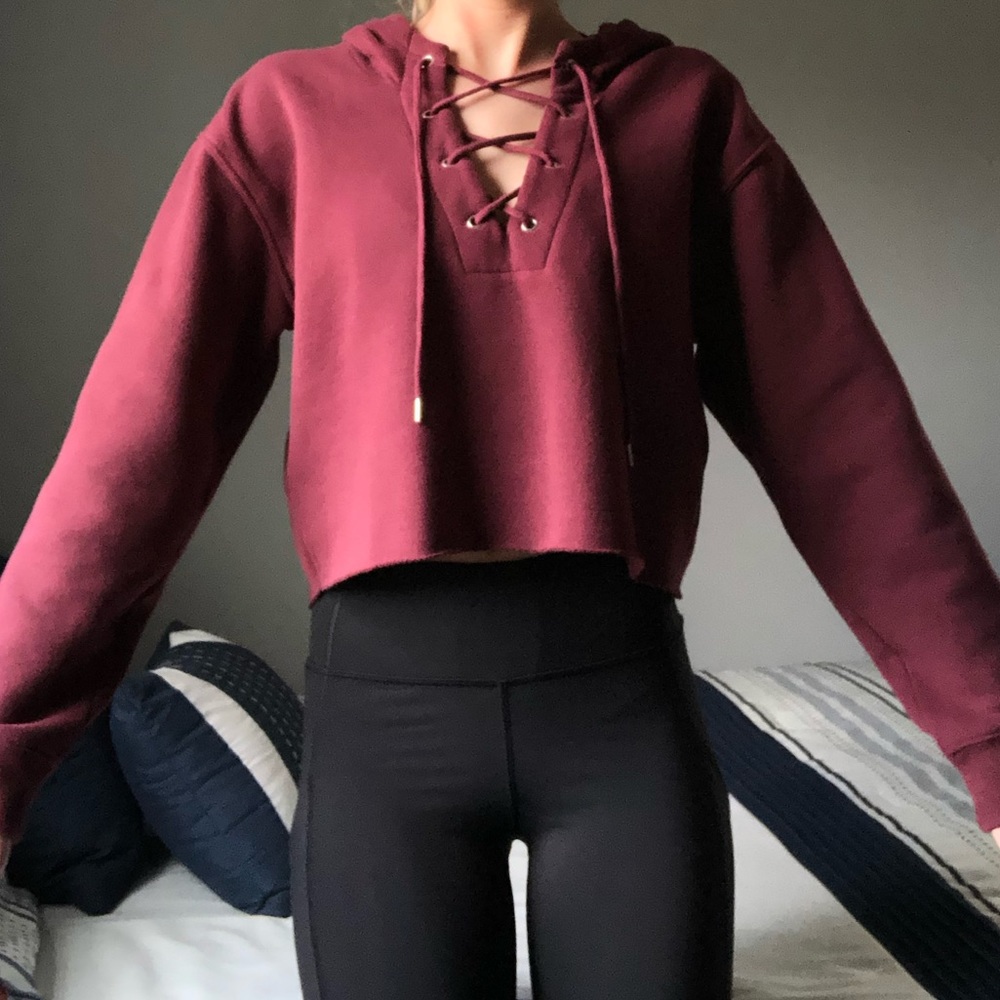 Cropped Hoodie!